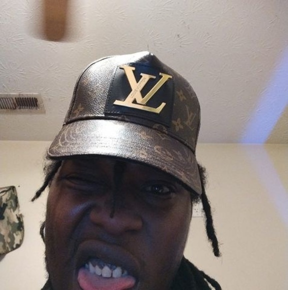 Meet your Posher, Kevin - Picture 1 of 1